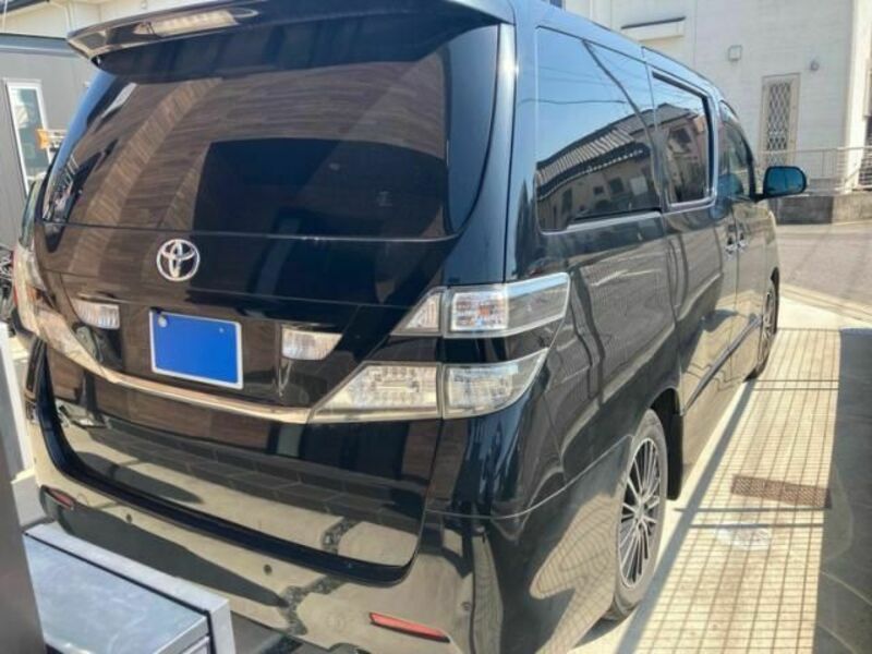 VELLFIRE