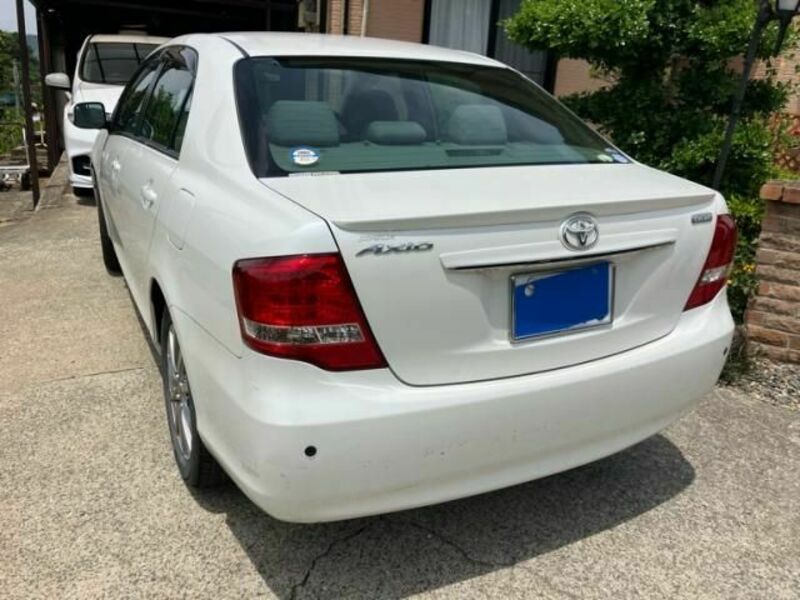 COROLLA AXIO