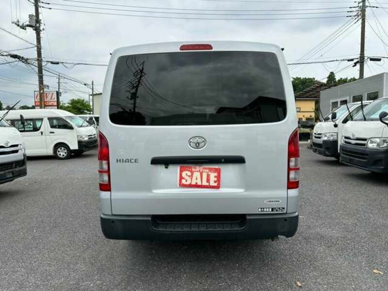 HIACE VAN