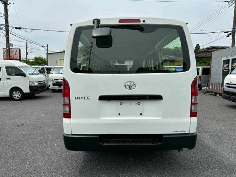 HIACE VAN