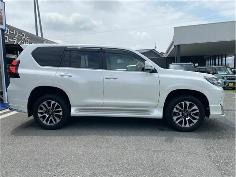 LAND CRUISER PRADO