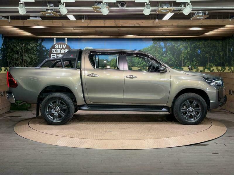 HILUX