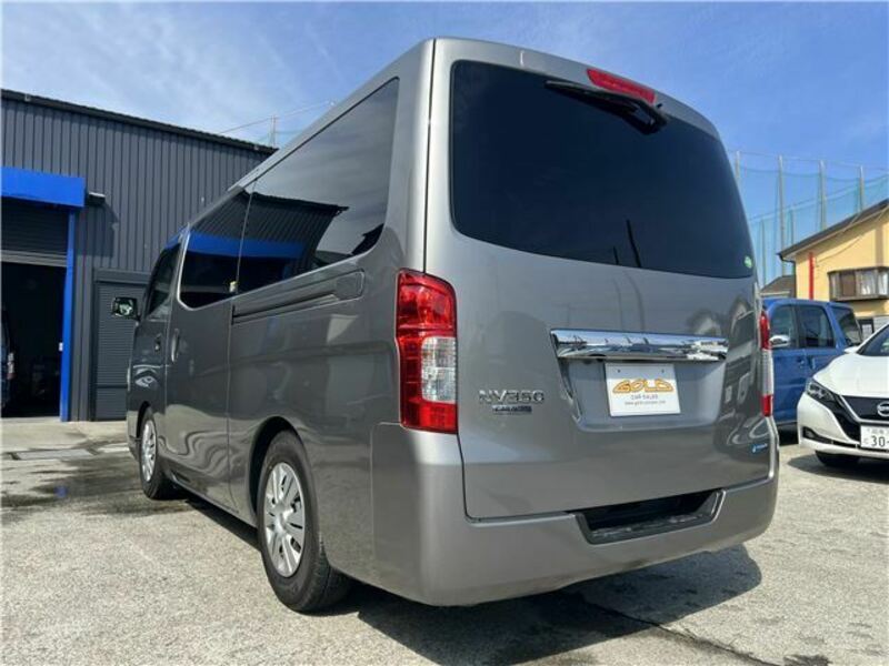 NV350 CARAVAN