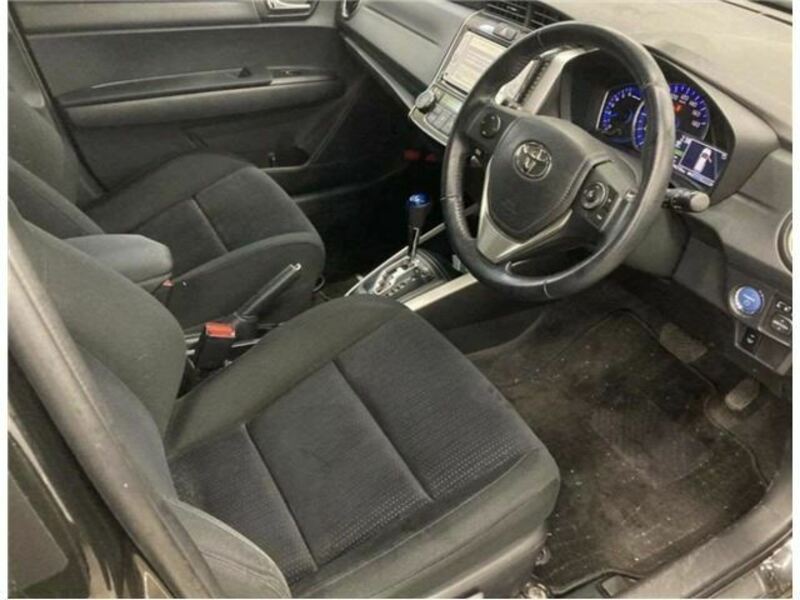 COROLLA FIELDER