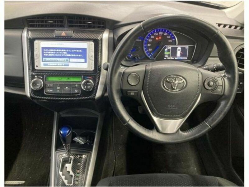 COROLLA FIELDER