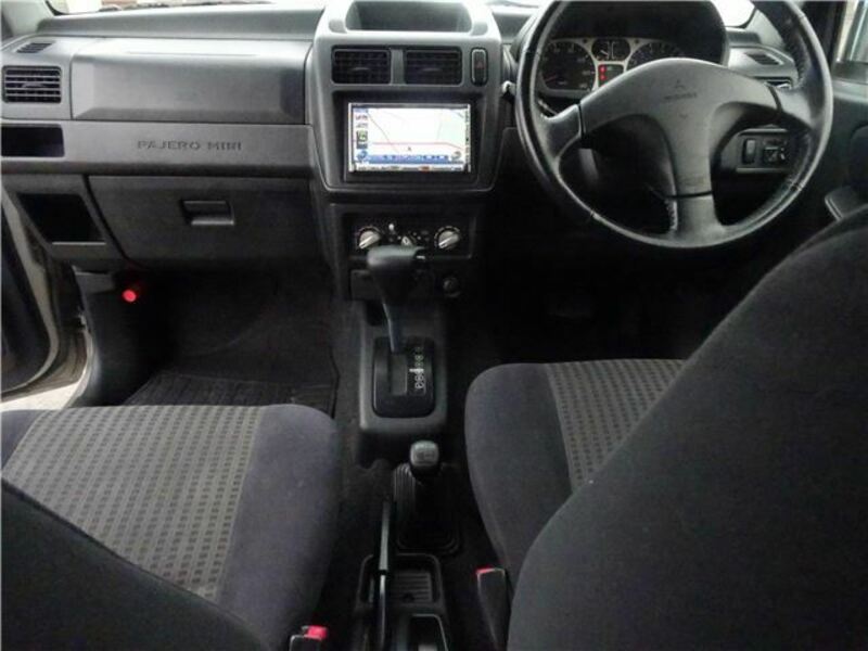 PAJERO MINI