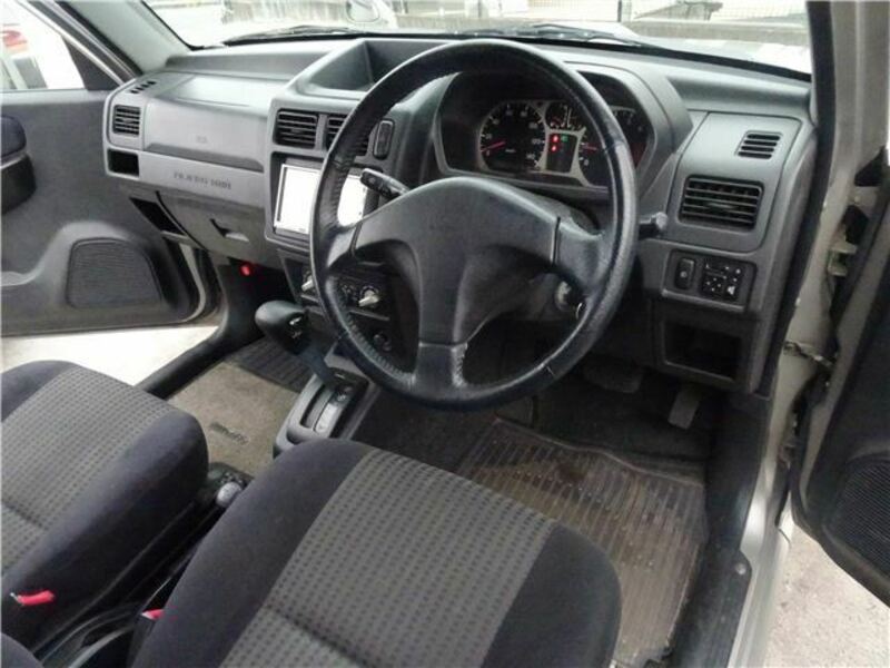 PAJERO MINI