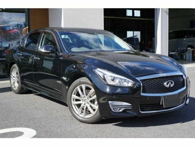 NISSAN FUGA HYBRID
