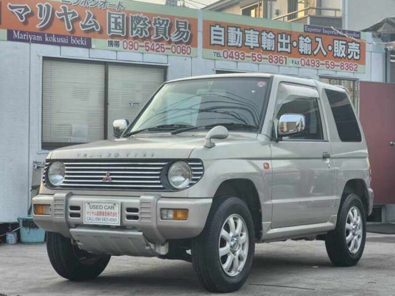 MITSUBISHI PAJERO MINI
