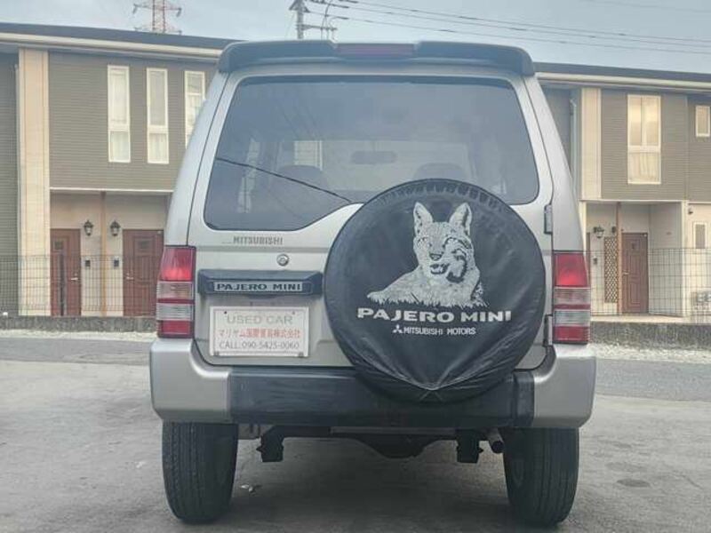 PAJERO MINI