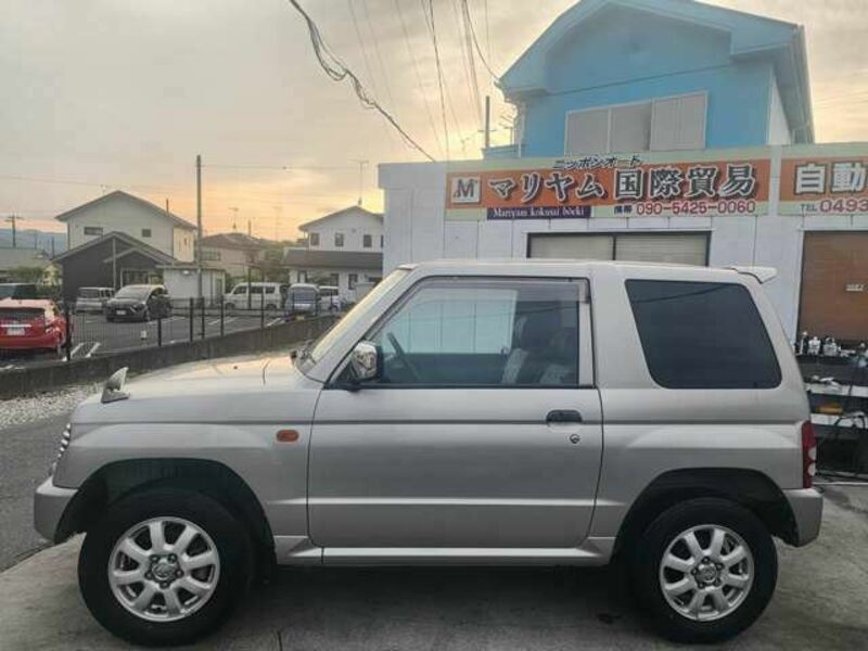 PAJERO MINI