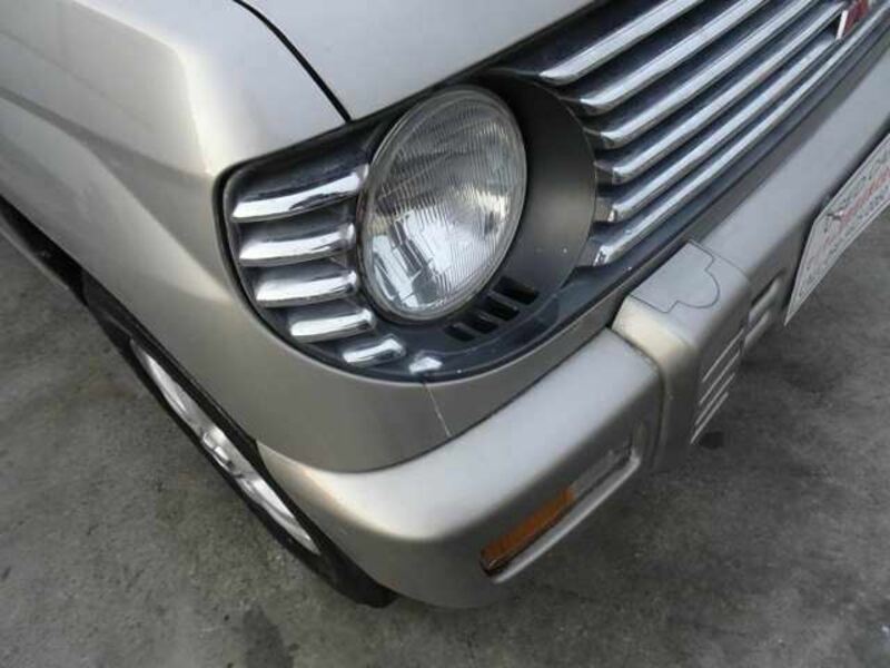 PAJERO MINI