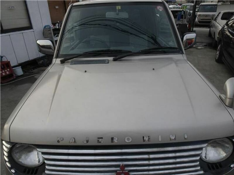 PAJERO MINI