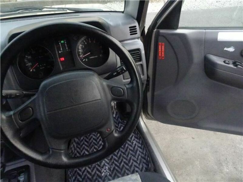 PAJERO MINI
