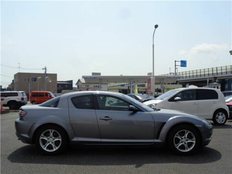 RX-8