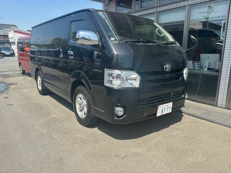 HIACE VAN