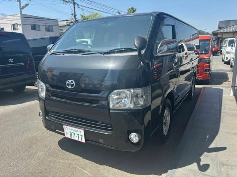 HIACE VAN