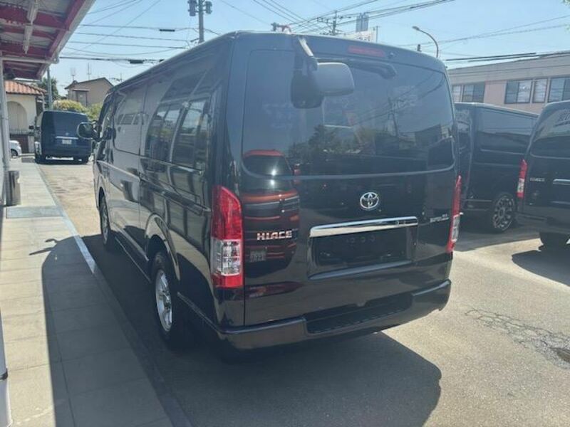 HIACE VAN