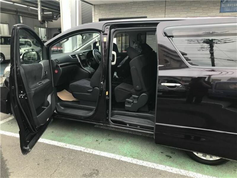 VELLFIRE-5