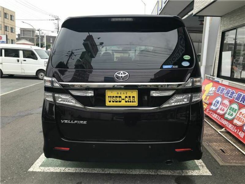 VELLFIRE-7
