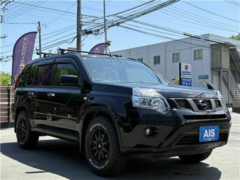 X-TRAIL