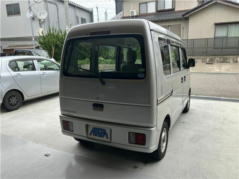MINICAB VAN