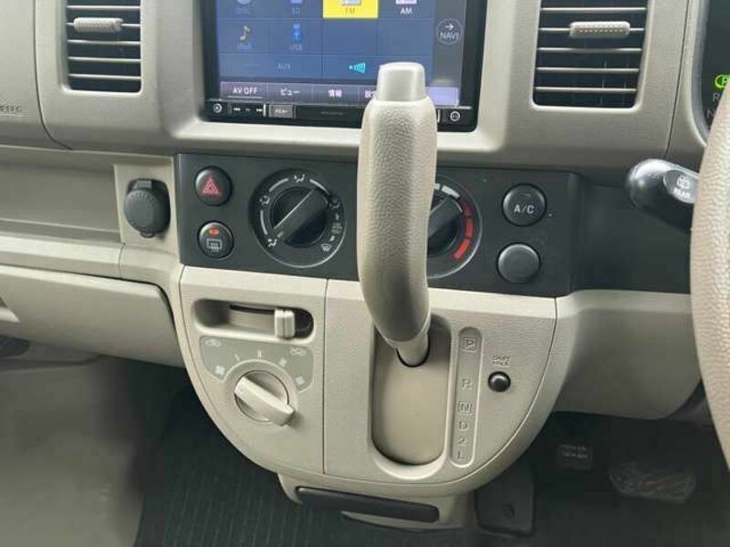 MINICAB VAN