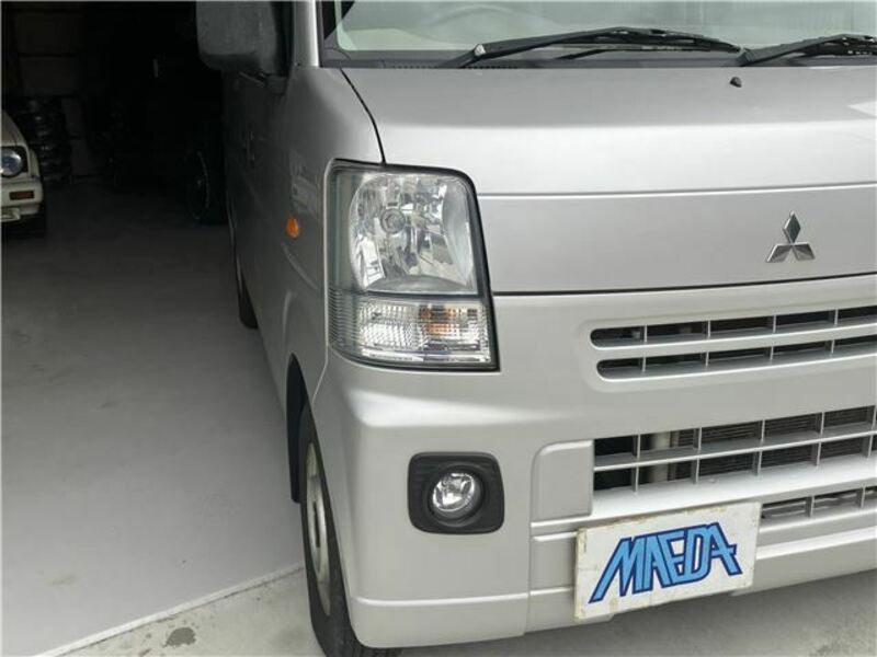 MINICAB VAN