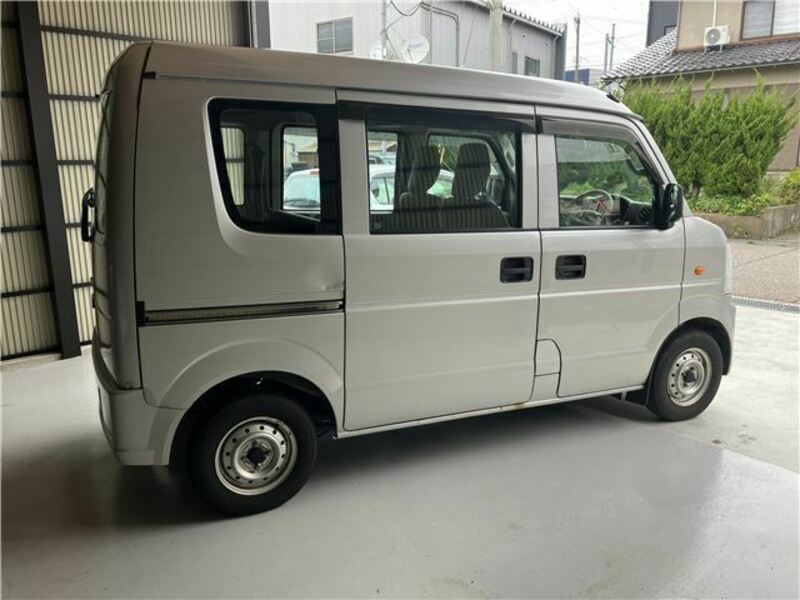 MINICAB VAN