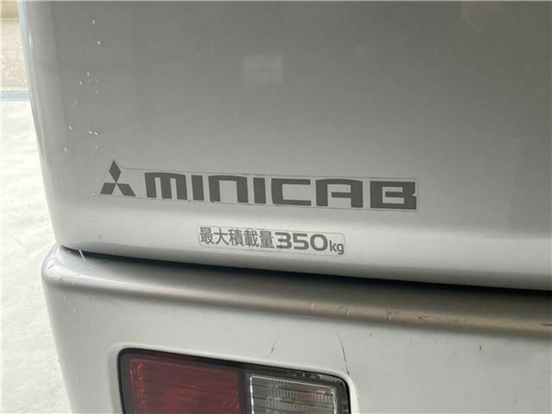 MINICAB VAN