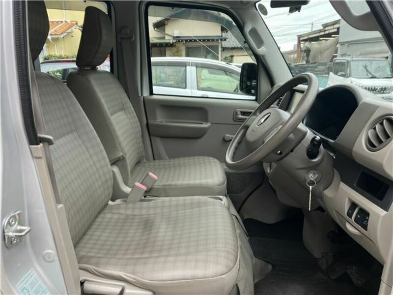 MINICAB VAN