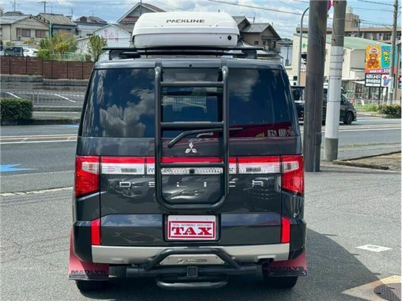 DELICA D5