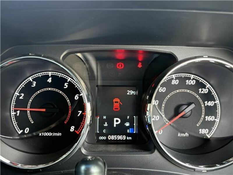 DELICA D5