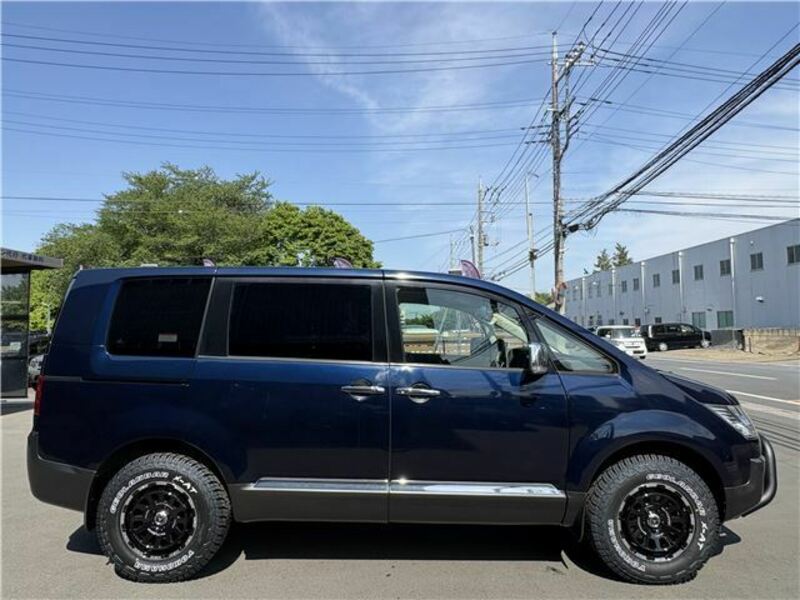 DELICA D5