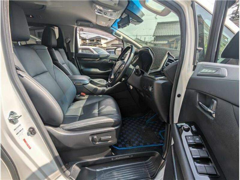 ALPHARD-9