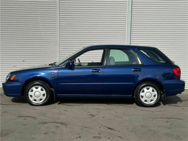 IMPREZA SPORTSWAGON-2
