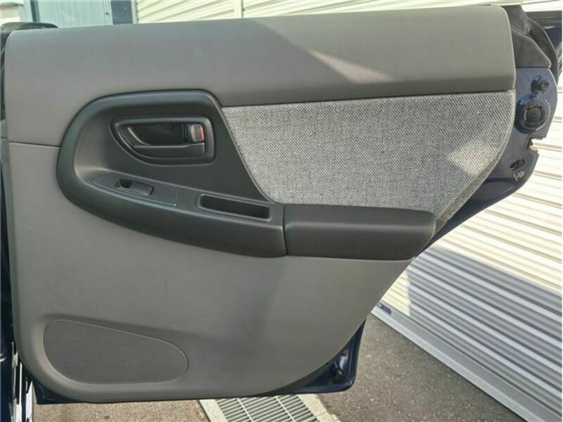 IMPREZA SPORTSWAGON-30