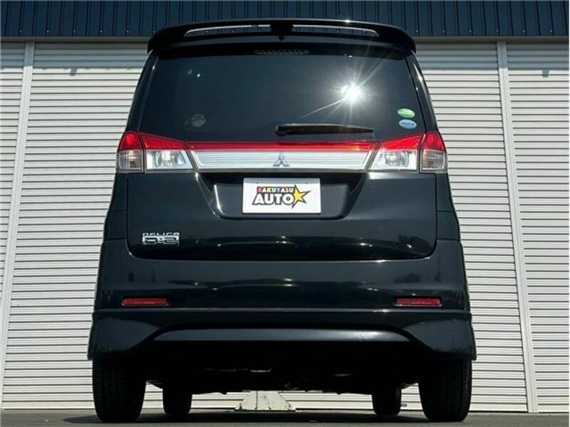 DELICA D2-9
