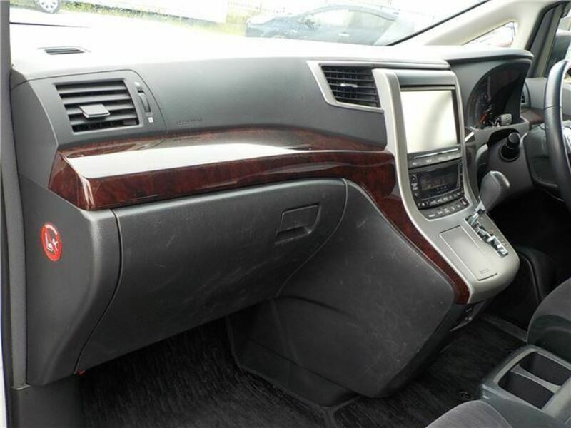 ALPHARD-38