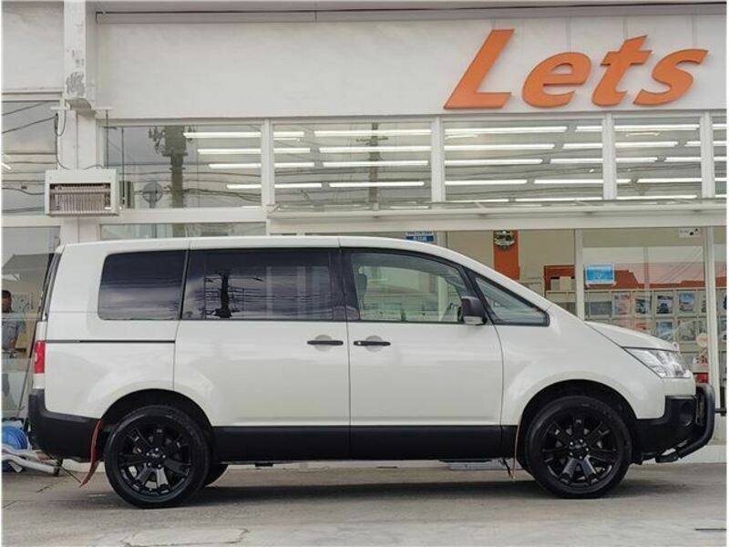 DELICA D5