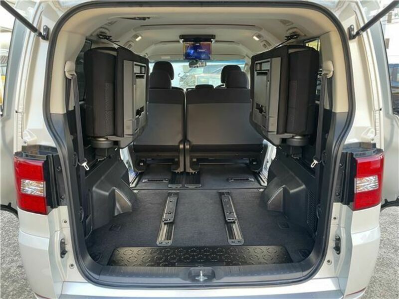 DELICA D5