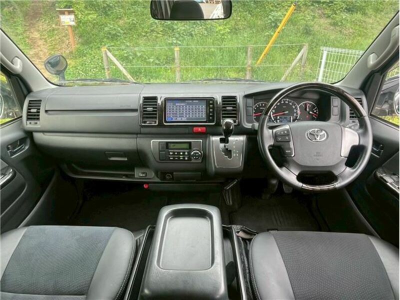 HIACE VAN-2