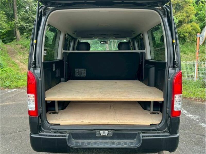 HIACE VAN-29