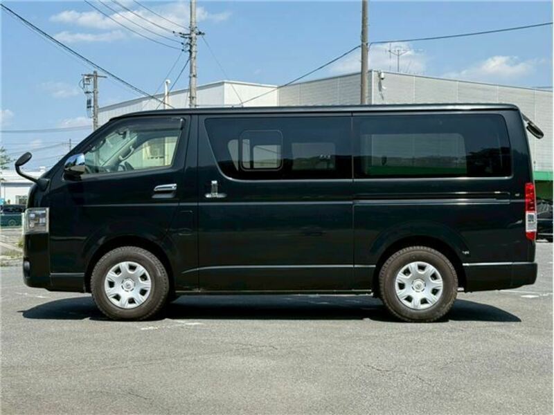 HIACE VAN-37