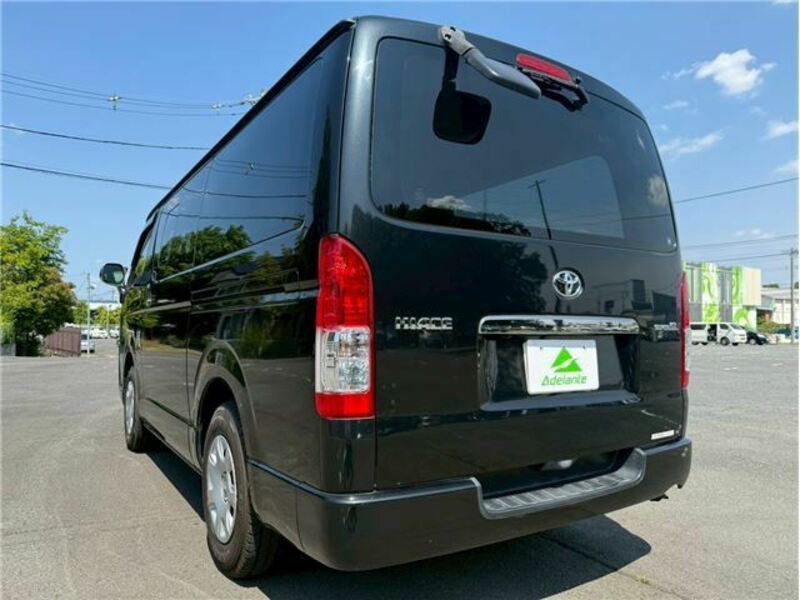 HIACE VAN-40