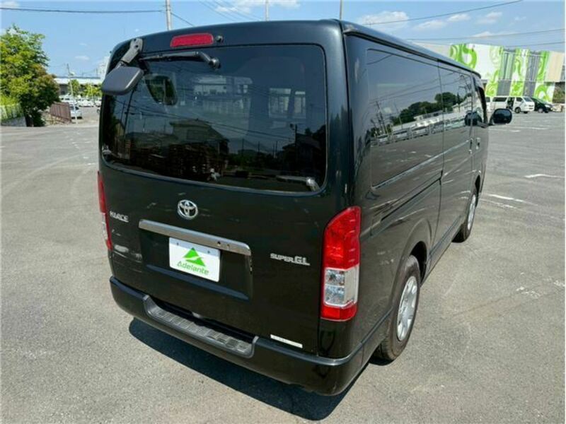 HIACE VAN-45