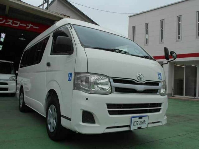 HIACE VAN