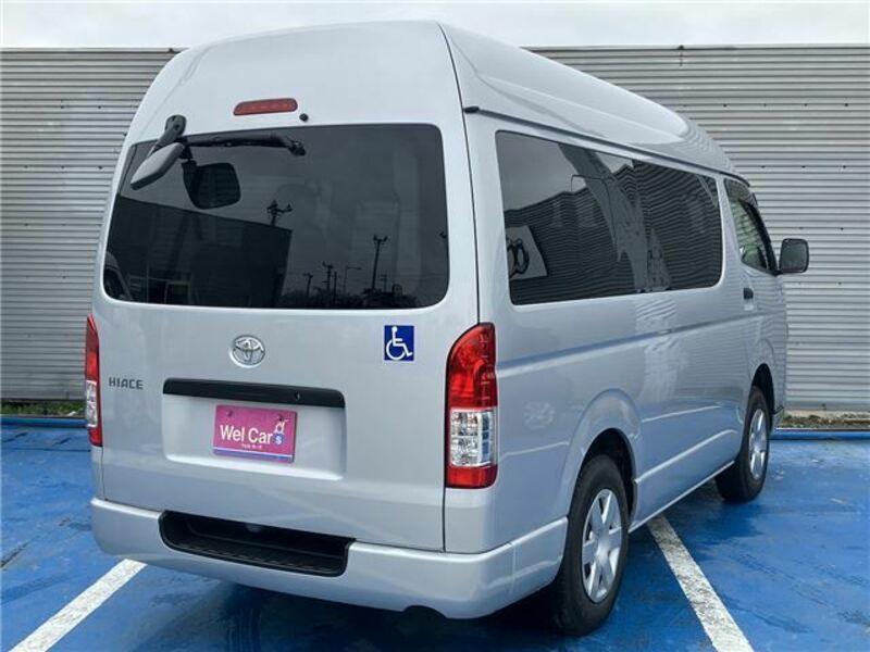 HIACE VAN