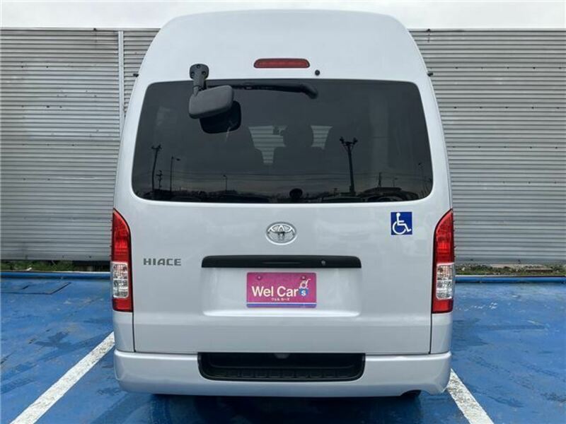 HIACE VAN