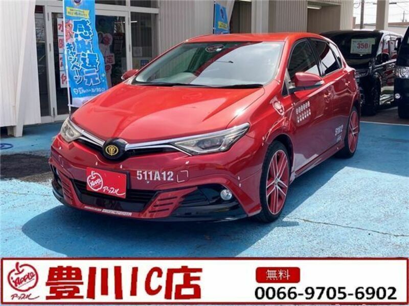 TOYOTA　AURIS